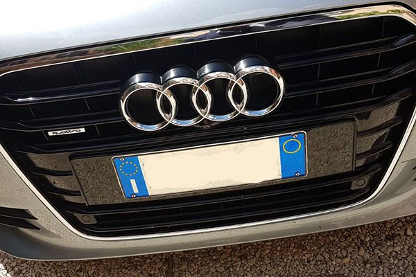 audiA4-2